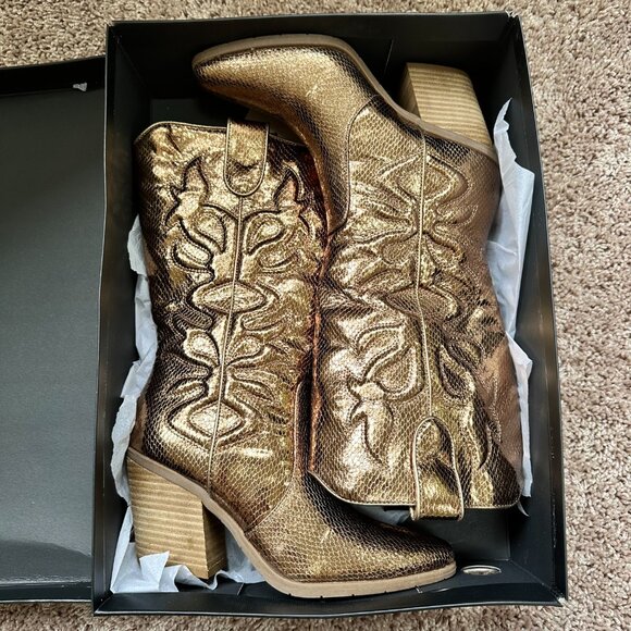 NWT Women's Michael Shannon Metallic Bronze/Gold Cowboy Boots Size 8 - Picture 2 of 11